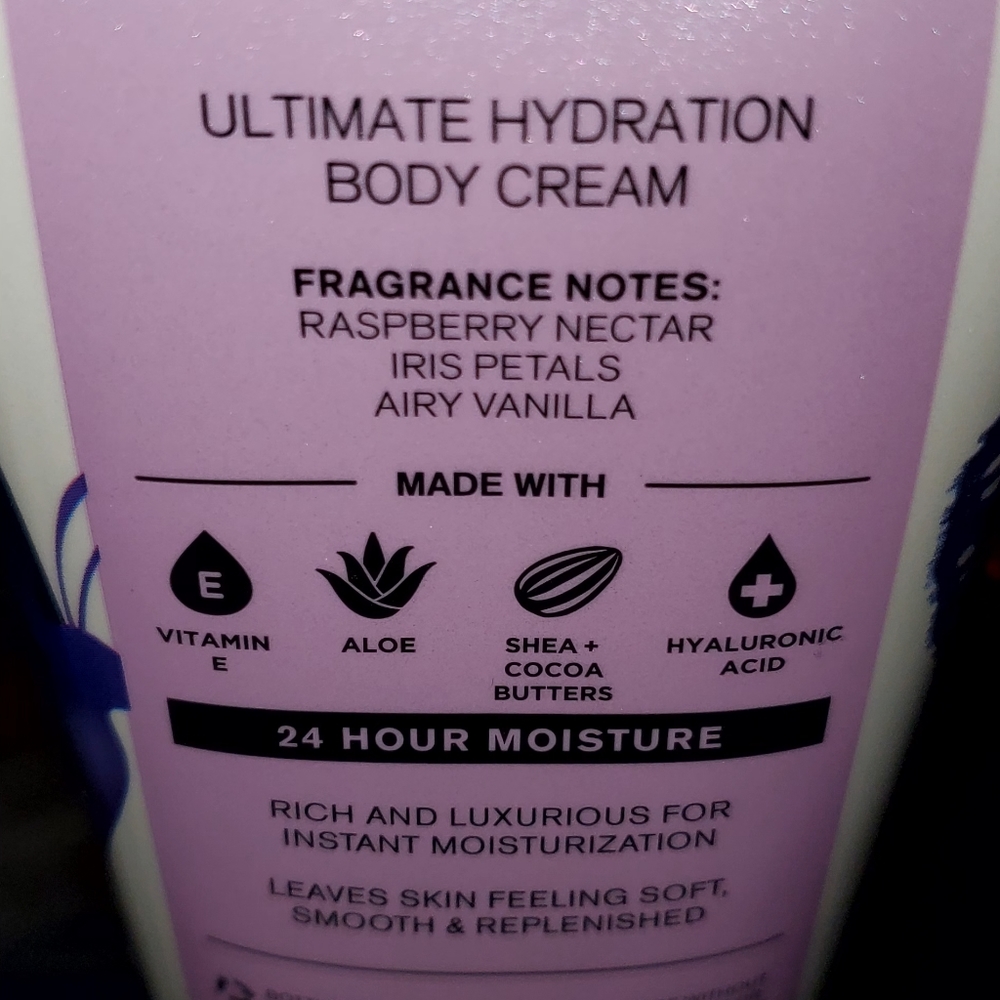 Bath & Body Works - Picture 2 of 3